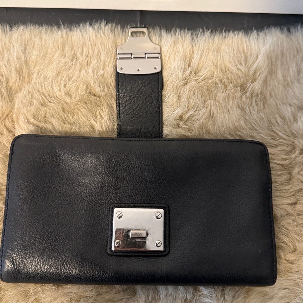 Michael Kors Black Wallet with Silver Hardware - Picture 3 of 6